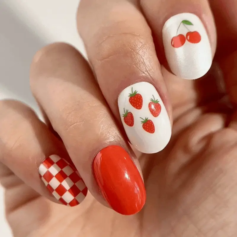 Mylee Gel Nail Wraps - Berries & Cream - Image 3